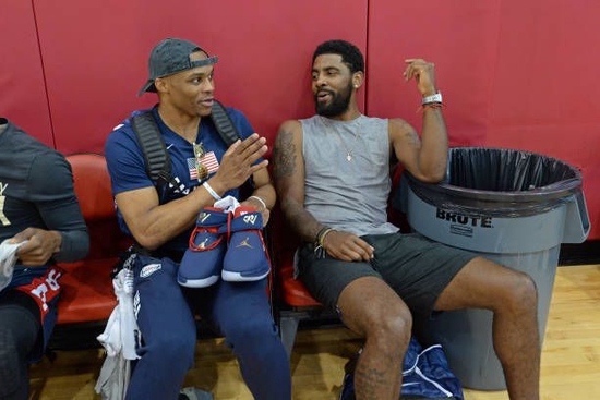 唐斯里突外 唐斯里突外